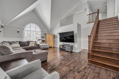 Salon - 344  - 346 Rue De La Licorne, Québec (Beauport), QC - Indoor Photo Showing Living Room