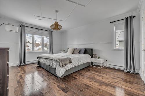 Chambre à coucher principale - 344  - 346 Rue De La Licorne, Québec (Beauport), QC - Indoor Photo Showing Bedroom