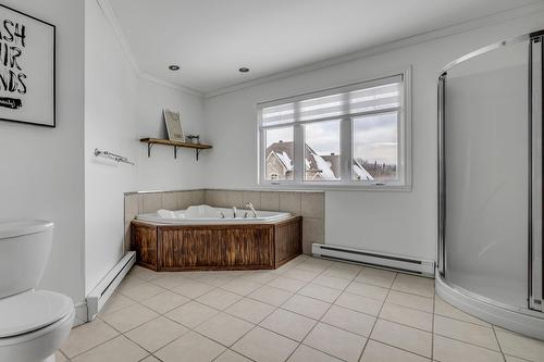 Salle de bains - 344  - 346 Rue De La Licorne, Québec (Beauport), QC - Indoor Photo Showing Bathroom