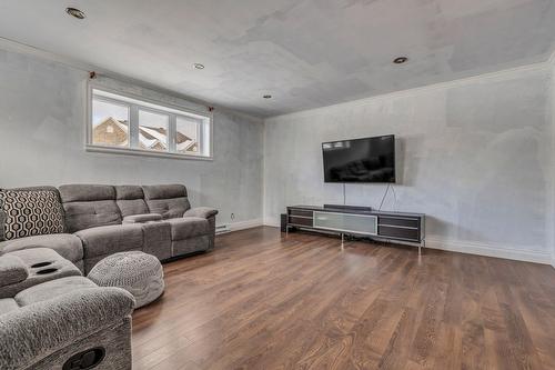 Salle familiale - 344  - 346 Rue De La Licorne, Québec (Beauport), QC - Indoor Photo Showing Living Room