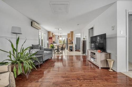 Logement - 344  - 346 Rue De La Licorne, Québec (Beauport), QC - Indoor Photo Showing Living Room
