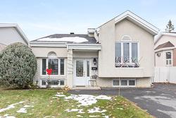 3251 Boul. Roland-Therrien  Longueuil (Le Vieux-Longueuil), QC J4M 2V9
