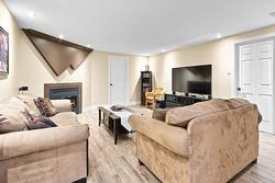 Family room - 