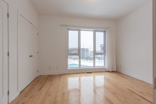 Chambre à coucher - 1098Z Rue Jacqueline-Sicotte, Montréal (Lasalle), QC - Indoor Photo Showing Other Room