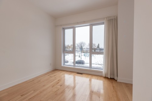 Chambre à coucher - 1098Z Rue Jacqueline-Sicotte, Montréal (Lasalle), QC - Indoor Photo Showing Other Room