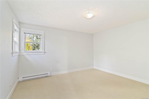 113 Atkins Rd, View Royal, BC 