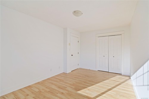 113 Atkins Rd, View Royal, BC 