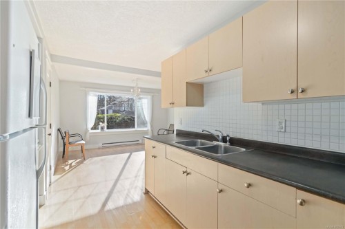 113 Atkins Rd, View Royal, BC 