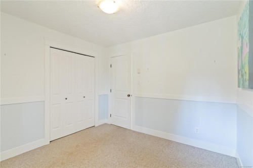 113 Atkins Rd, View Royal, BC 