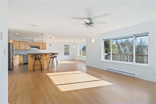 113 Atkins Rd, View Royal, BC 