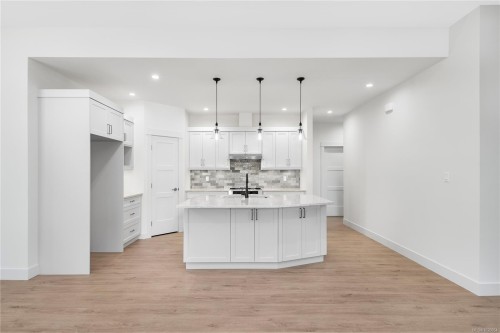 778 Sitka St, Campbell River, BC 