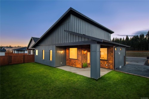 778 Sitka St, Campbell River, BC 