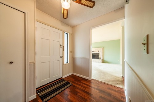 723 Phillips St, Parksville, BC 