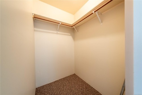 723 Phillips St, Parksville, BC 