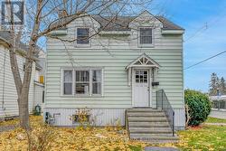 224 ARMSTRONG STREET  Ottawa, ON K1Y 2W4