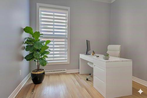 Bureau - 1606 Av. Selkirk, Montréal (Ville-Marie), QC - Indoor Photo Showing Office