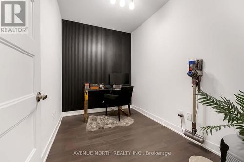 903 - 200 Inlet Private, Ottawa, ON - Indoor