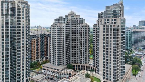 1222 - 15 Northtown Way, Toronto, ON - Outdoor With Facade