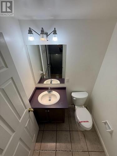 10 Wuthering Heights Road, Toronto, ON - Indoor Photo Showing Bathroom