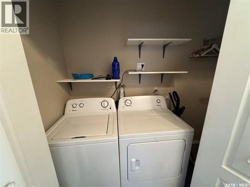 213 3Rd Avenue W, Biggar, SK - Indoor Photo Showing Laundry Room