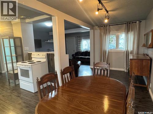 213 3Rd Avenue W, Biggar, SK - Indoor