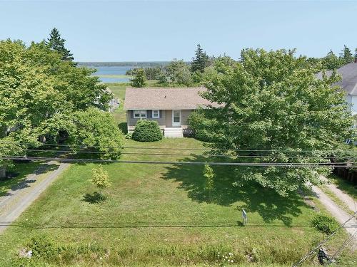 911 Highway 335, West Pubnico, NS - Outdoor
