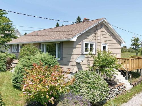911 Highway 335, West Pubnico, NS - Outdoor