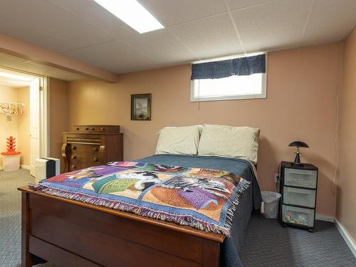 911 Highway 335, West Pubnico, NS - Indoor Photo Showing Bedroom