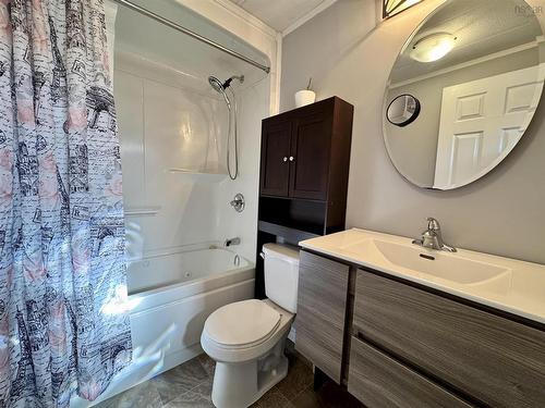 1535 Woodbine Drive, Beaver Bank, NS 