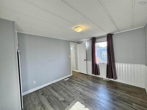 1535 Woodbine Drive, Beaver Bank, NS 