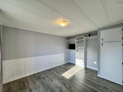 1535 Woodbine Drive, Beaver Bank, NS 