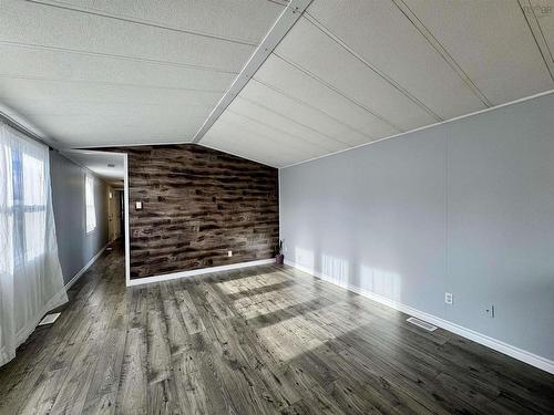 1535 Woodbine Drive, Beaver Bank, NS 