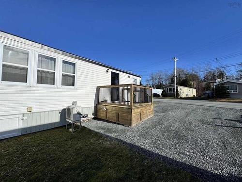 1535 Woodbine Drive, Beaver Bank, NS 