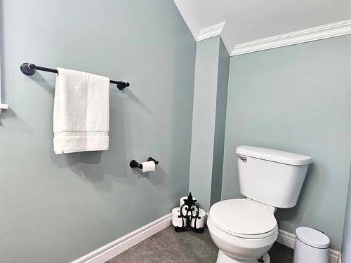 73 Fairhaven Drive, Westmount, NS 