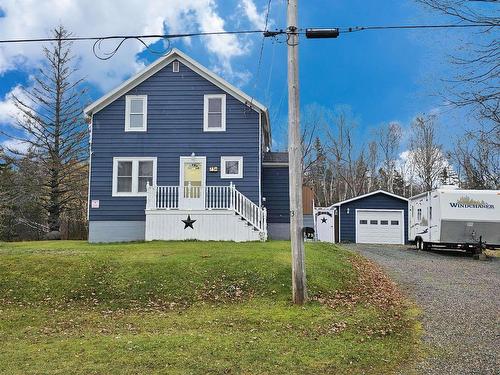 73 Fairhaven Drive, Westmount, NS 