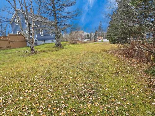 73 Fairhaven Drive, Westmount, NS 