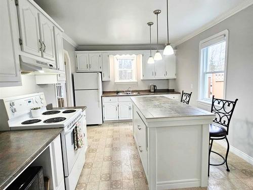 73 Fairhaven Drive, Westmount, NS 