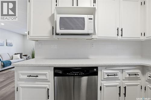 1612 Rothwell Street, Regina, SK - Indoor Photo Showing Kitchen