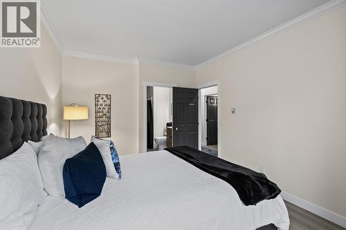 2377 Shannon Woods Drive Unit# 217, West Kelowna, BC - Indoor Photo Showing Bedroom