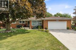 1670 CAMPBELL  Windsor, ON N9B 2K6