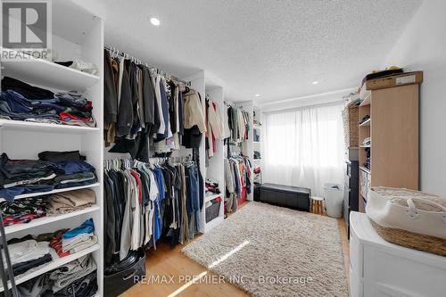 61 Barwick Drive, Barrie, ON - Indoor With Storage