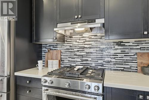 31 Boyces Creek Court, Caledon, ON - Indoor Photo Showing Kitchen
