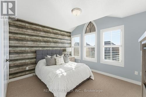 31 Boyces Creek Court, Caledon, ON - Indoor Photo Showing Bedroom