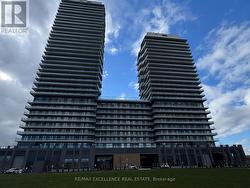 426 - 15 SKYRIDGE DRIVE  Brampton, ON L6P 4S3