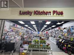 88 - 1530 ALBION ROAD  Toronto, ON M9V 1B4