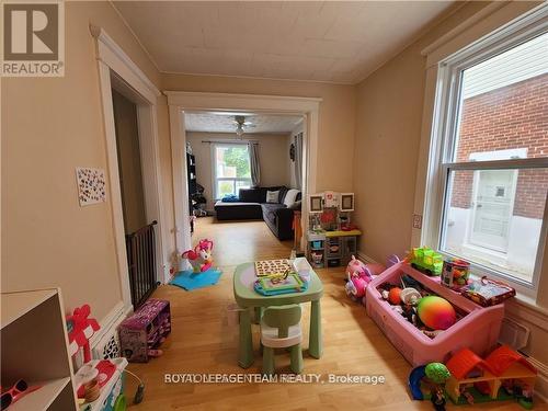 219 James Street E, Brockville, ON - Indoor