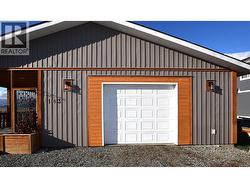 attached garage - 