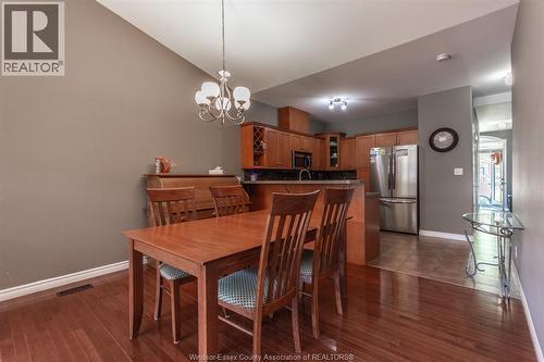 11925 Cobblestone Crescent, Windsor, ON - Indoor Photo Showing Dining Room