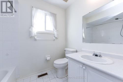 5439 Antrex Crescent, Mississauga, ON - Indoor Photo Showing Bathroom