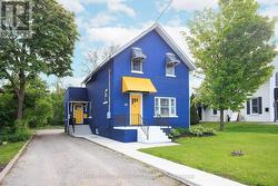 221 KENT STREET W  Kawartha Lakes (Lindsay), ON K9V 2Z1